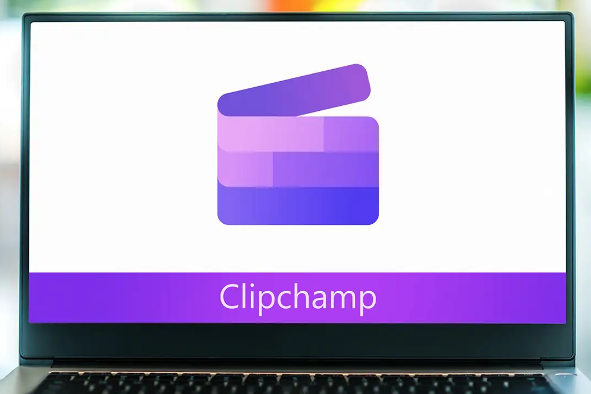 laptop met clipchamp