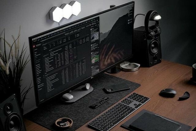 monitor setup
